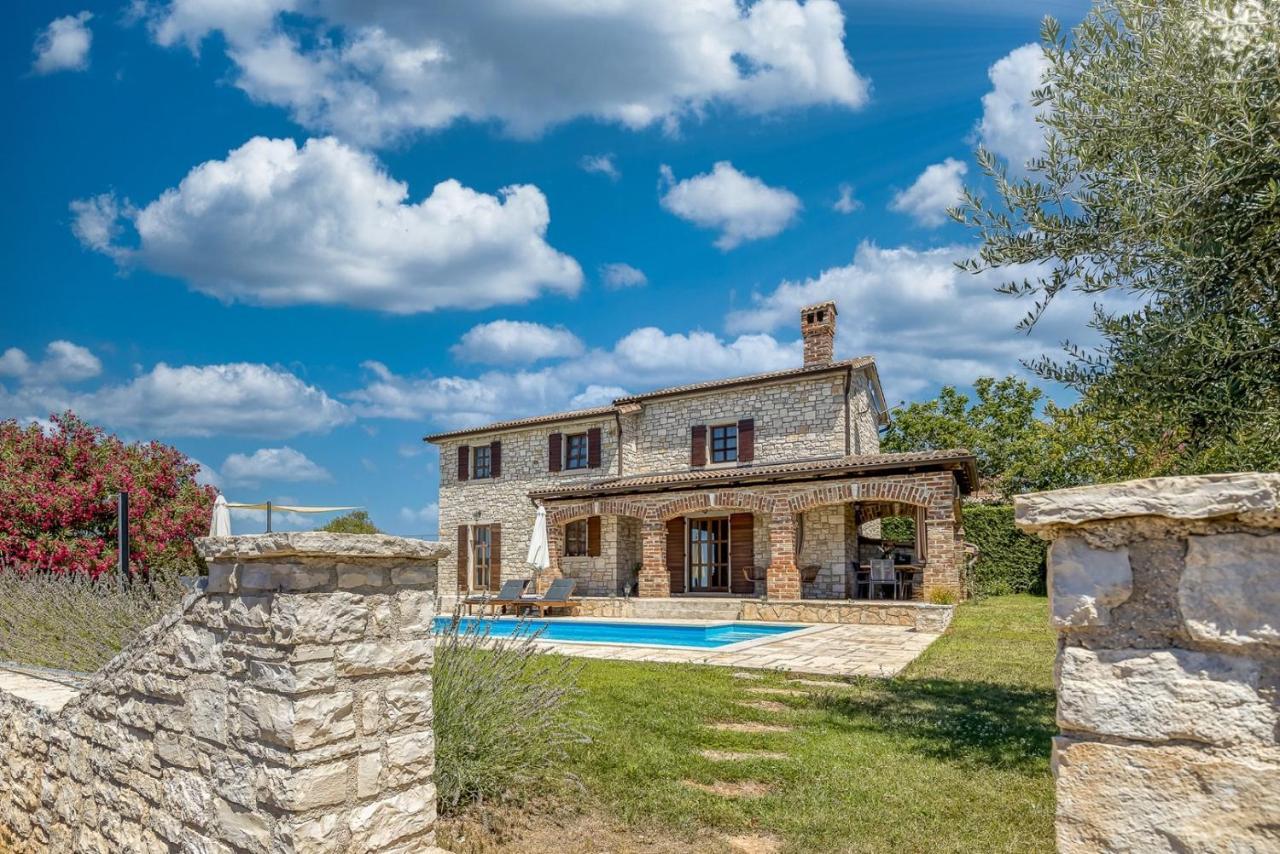 Villa Santolina Baderna ภายนอก รูปภาพ
