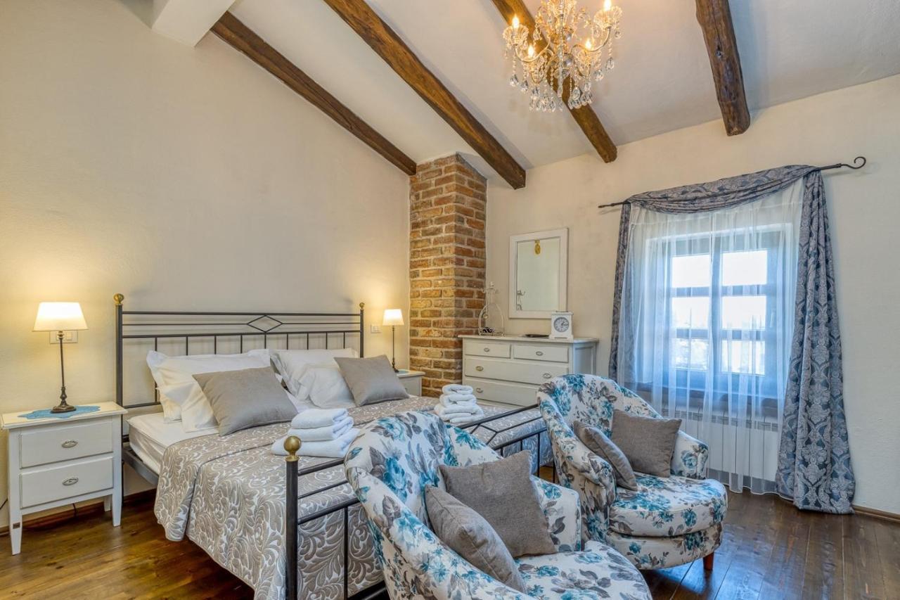 Villa Santolina Baderna ภายนอก รูปภาพ